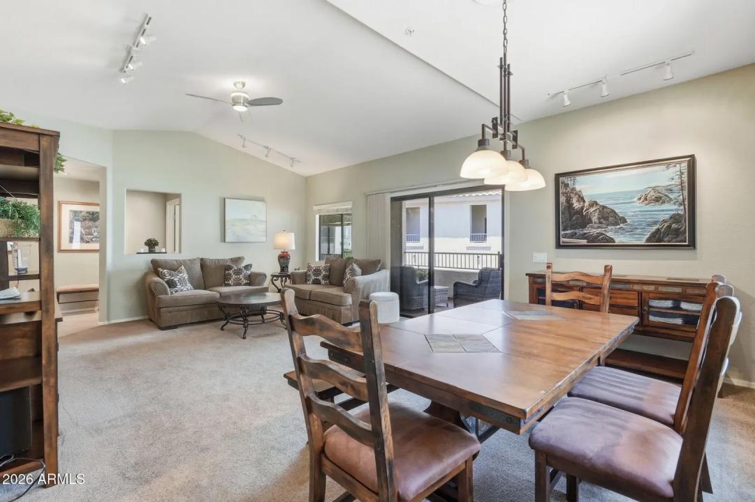 Real Estate Picture 16