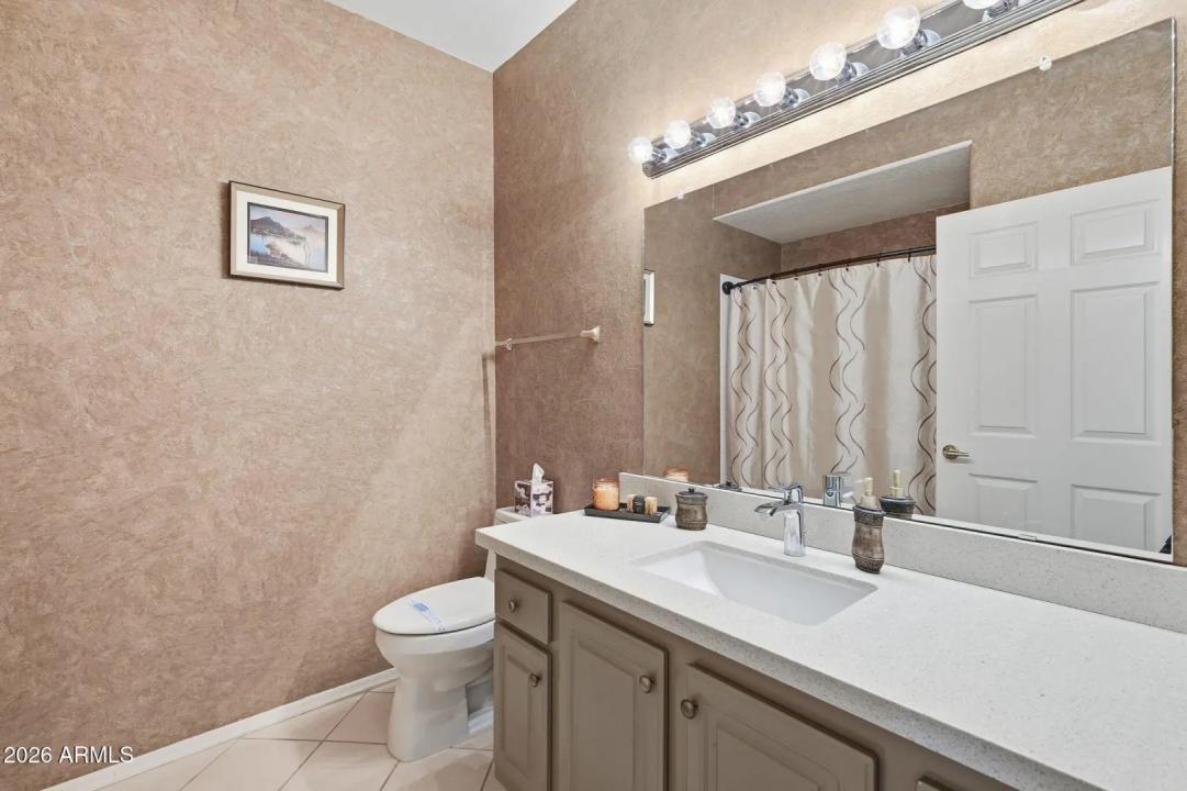 Real Estate Picture 29