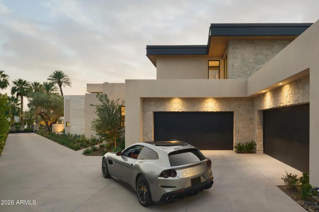 Real Estate Picture 58