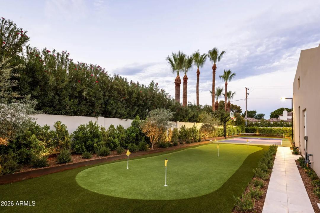 Real Estate Picture 69