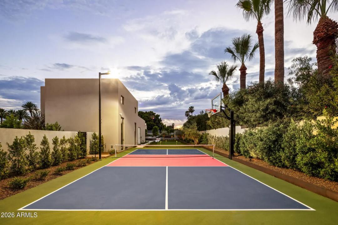Real Estate Picture 68