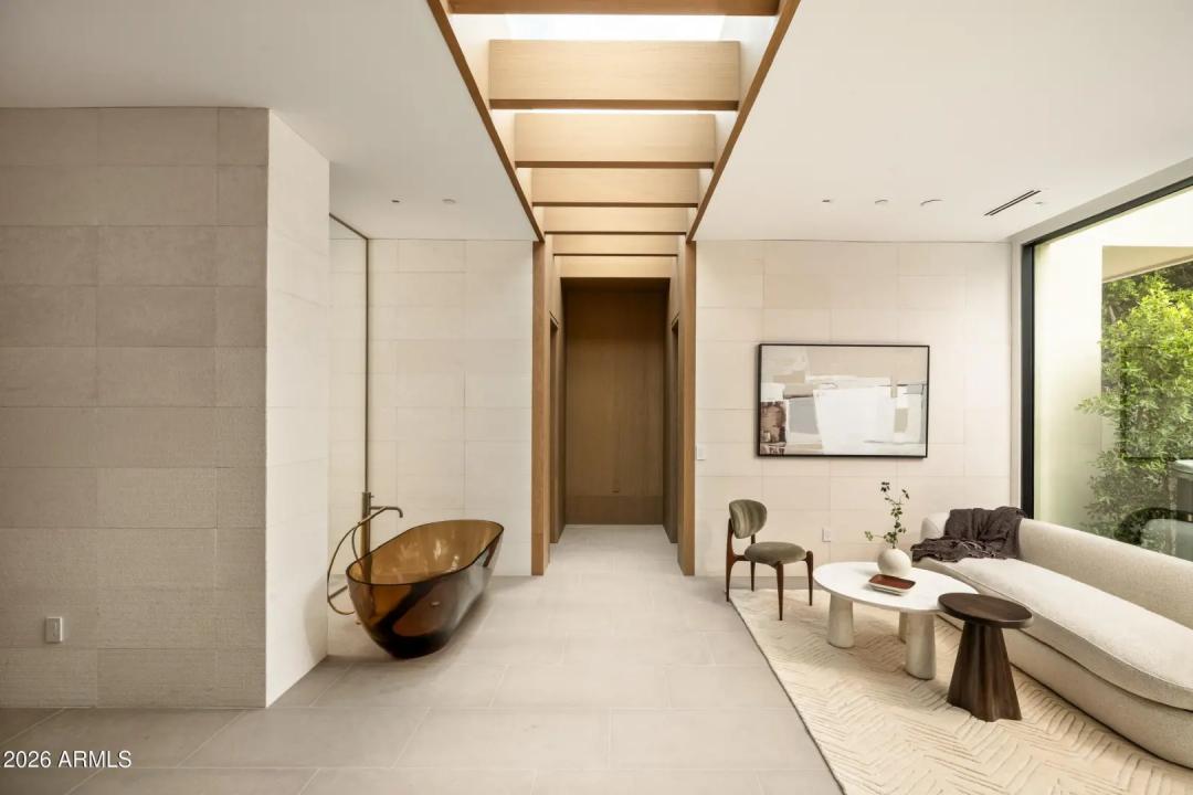 Real Estate Picture 32