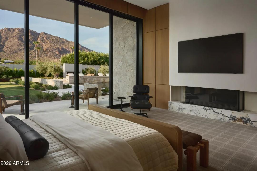 Real Estate Picture 28