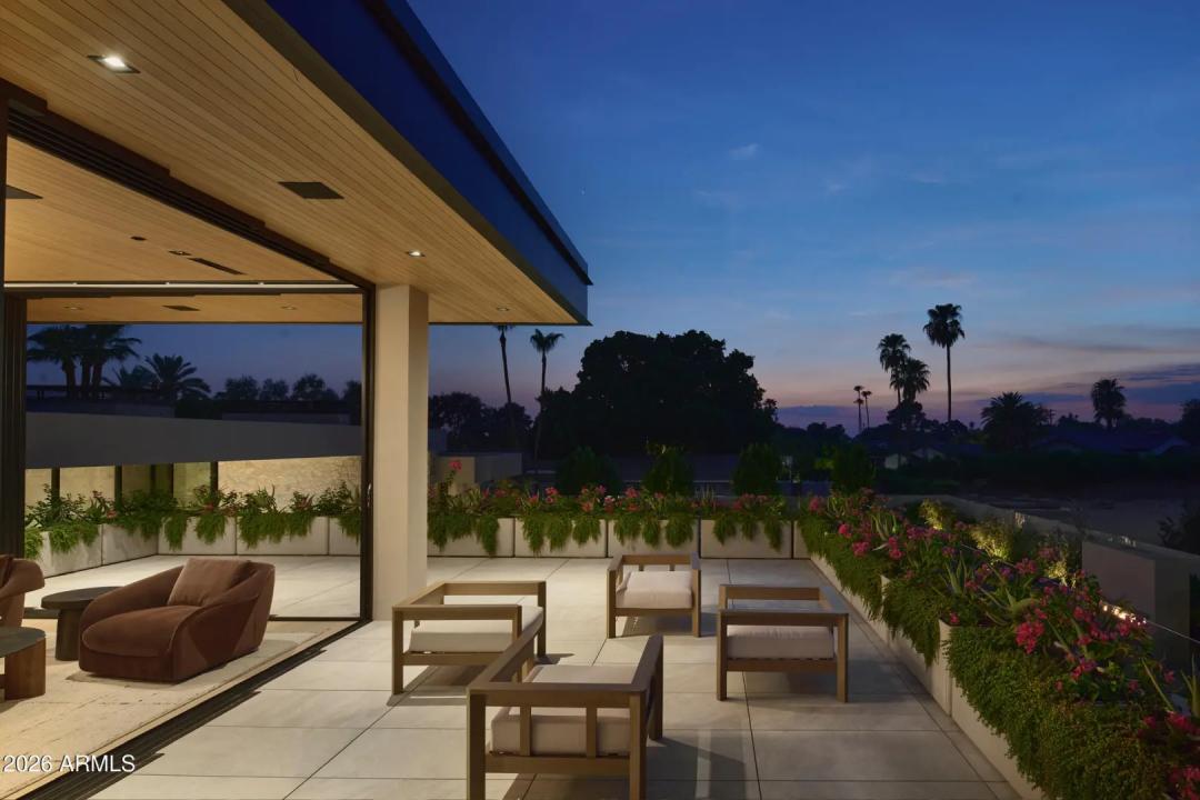 Real Estate Picture 48