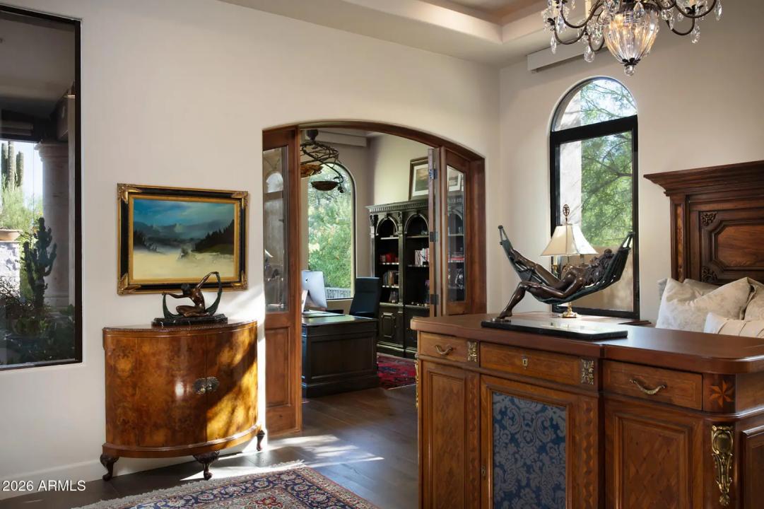Real Estate Picture 25