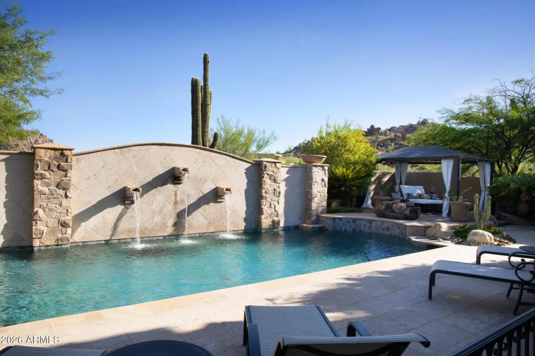 Real Estate Picture 39