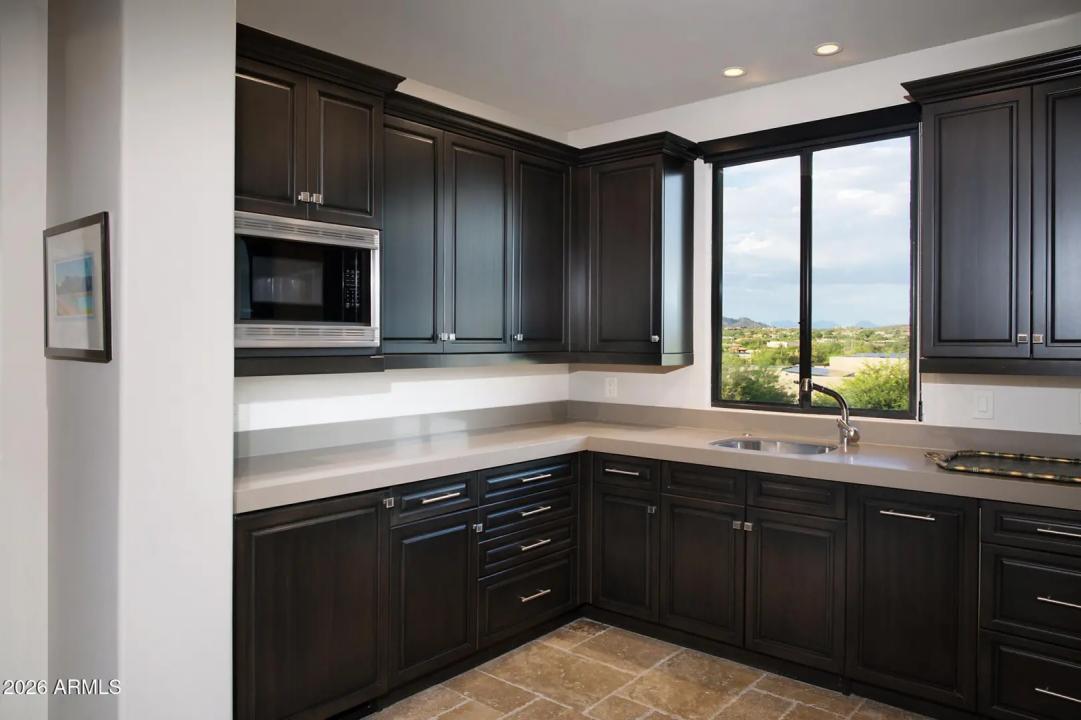 Real Estate Picture 35