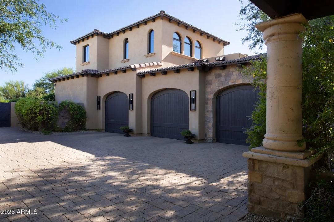 Real Estate Picture 42