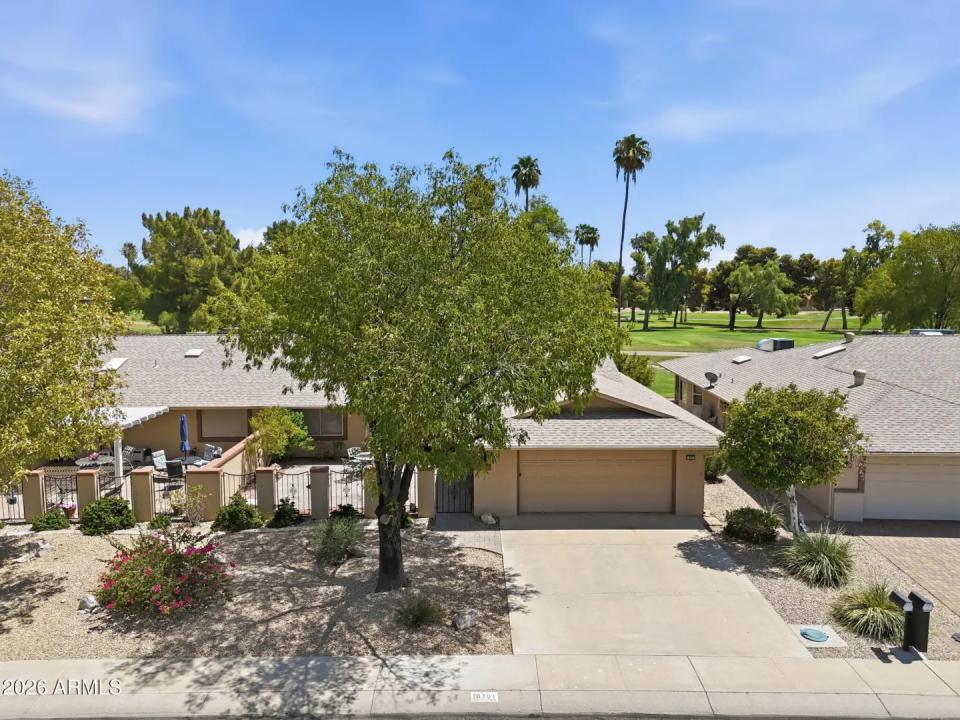 Real Estate Picture 1