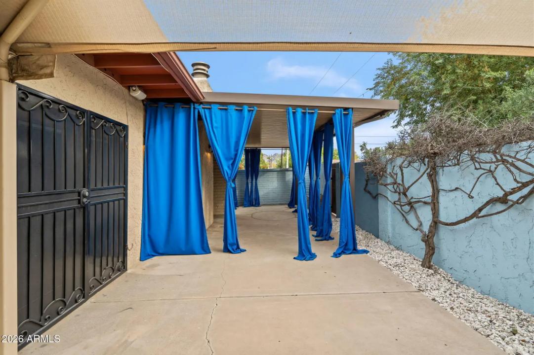 Real Estate Picture 38