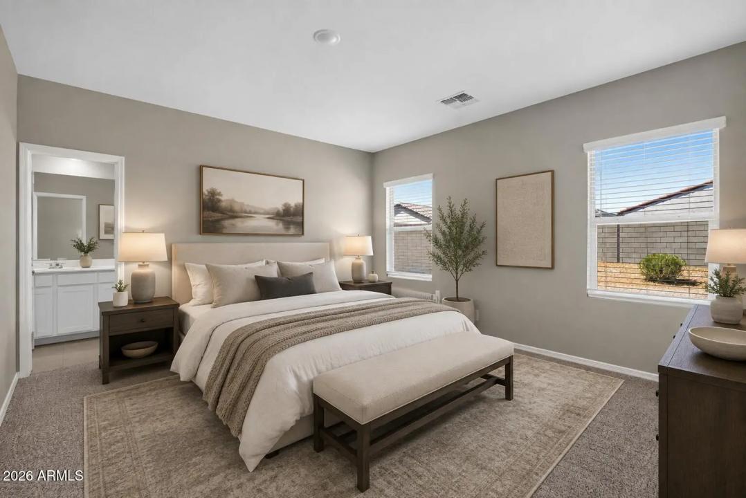 Real Estate Picture 7