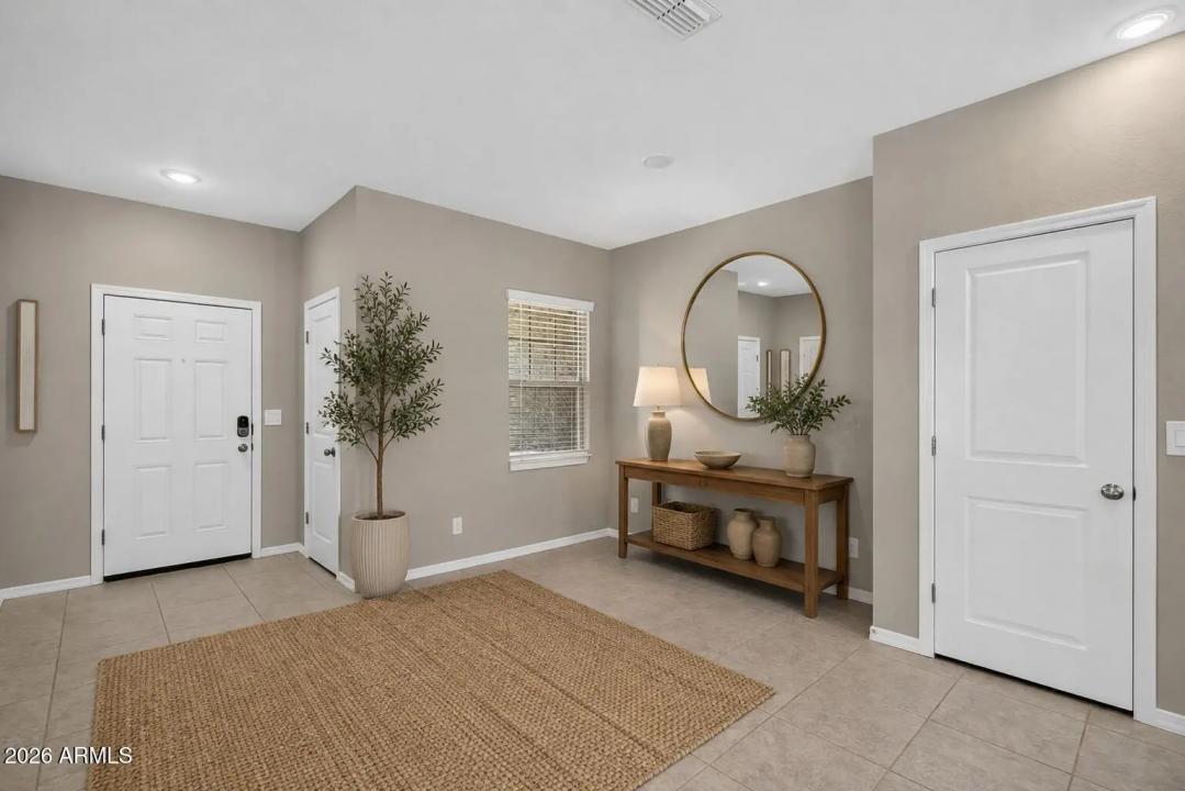 Real Estate Picture 2