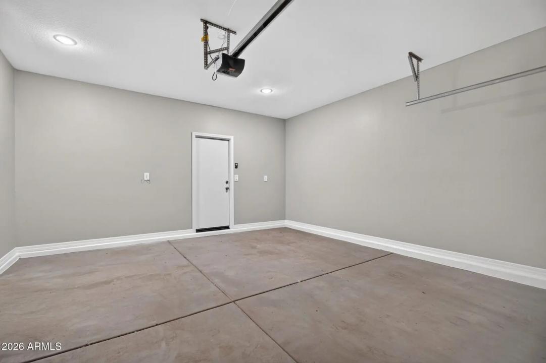 Real Estate Picture 19