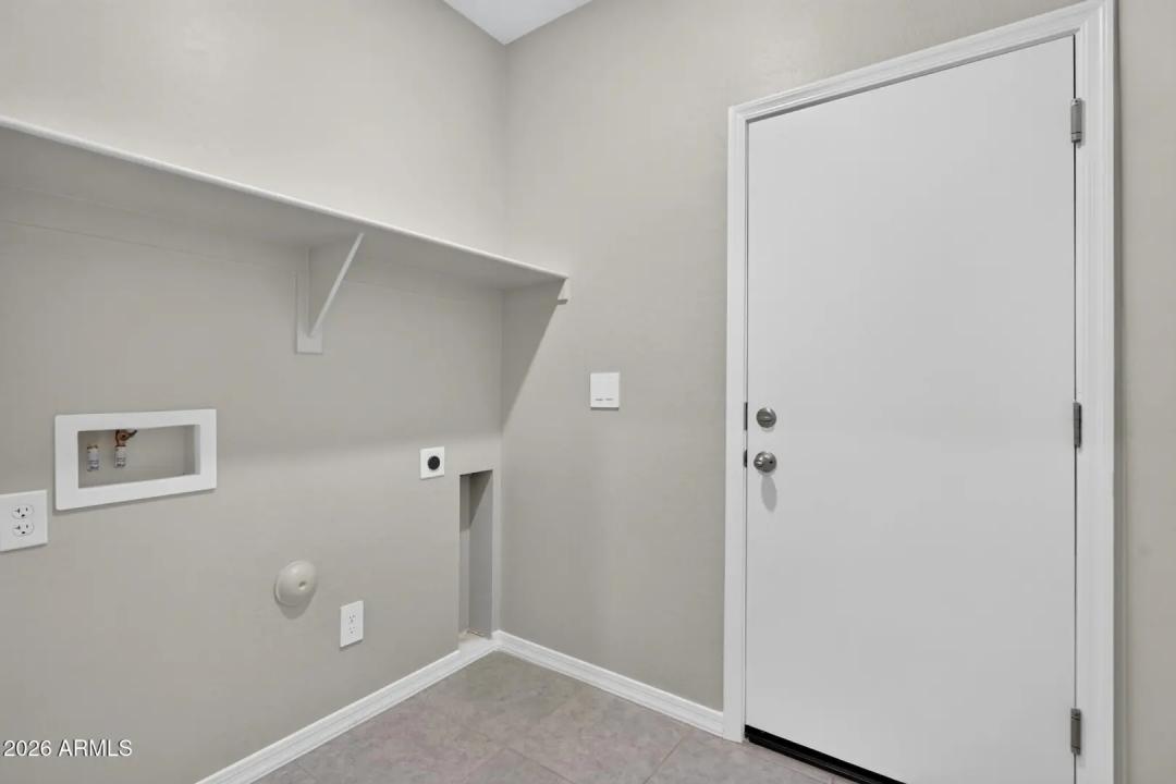 Real Estate Picture 20
