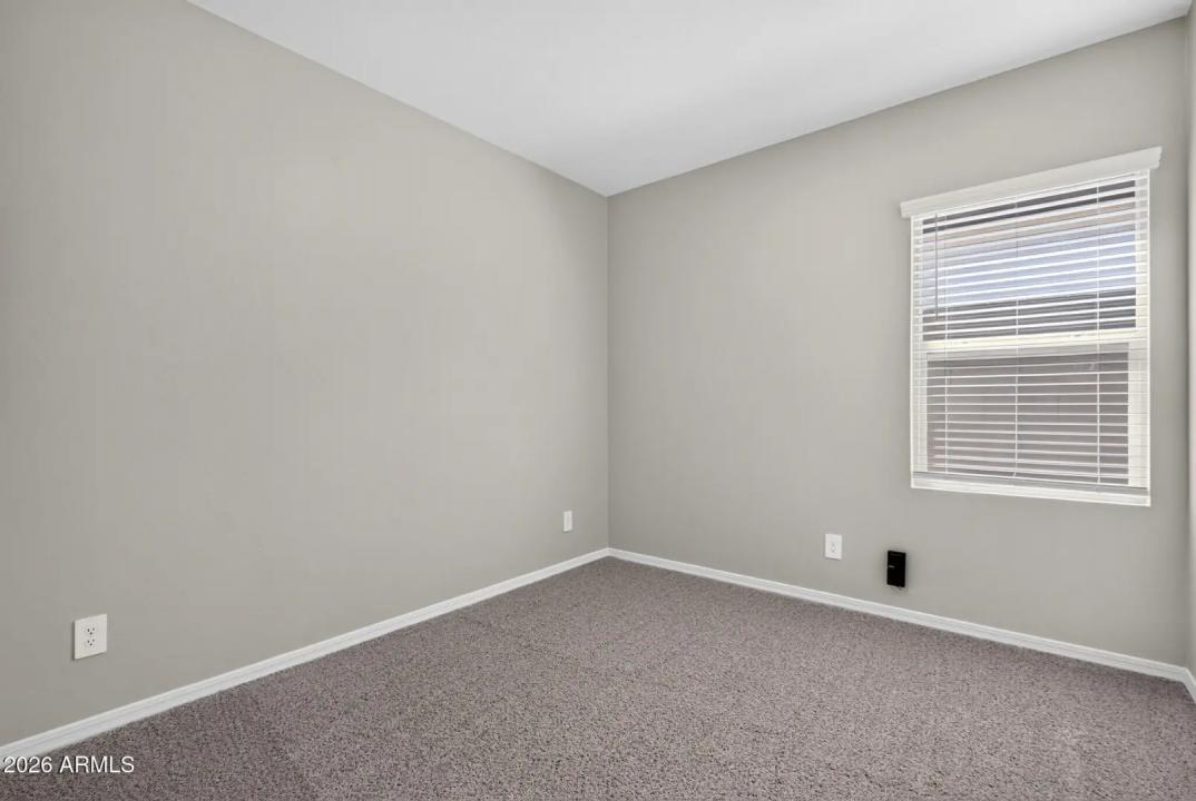 Real Estate Picture 21