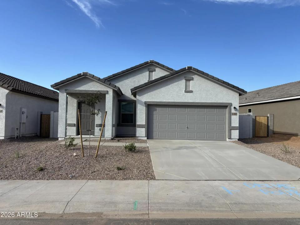 Real Estate Picture 2
