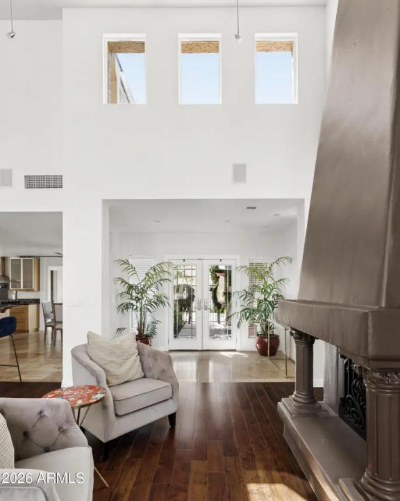 Real Estate Picture 2