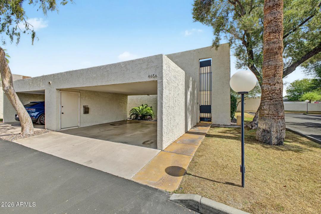 Real Estate Picture 22