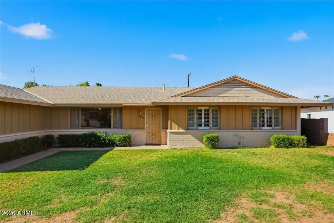 Real Estate Picture 2