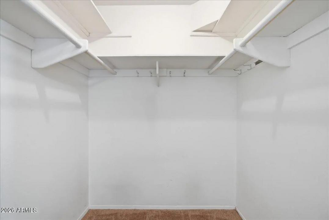 Real Estate Picture 16