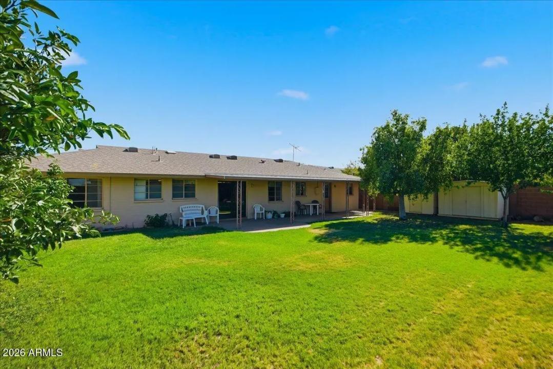 Real Estate Picture 32