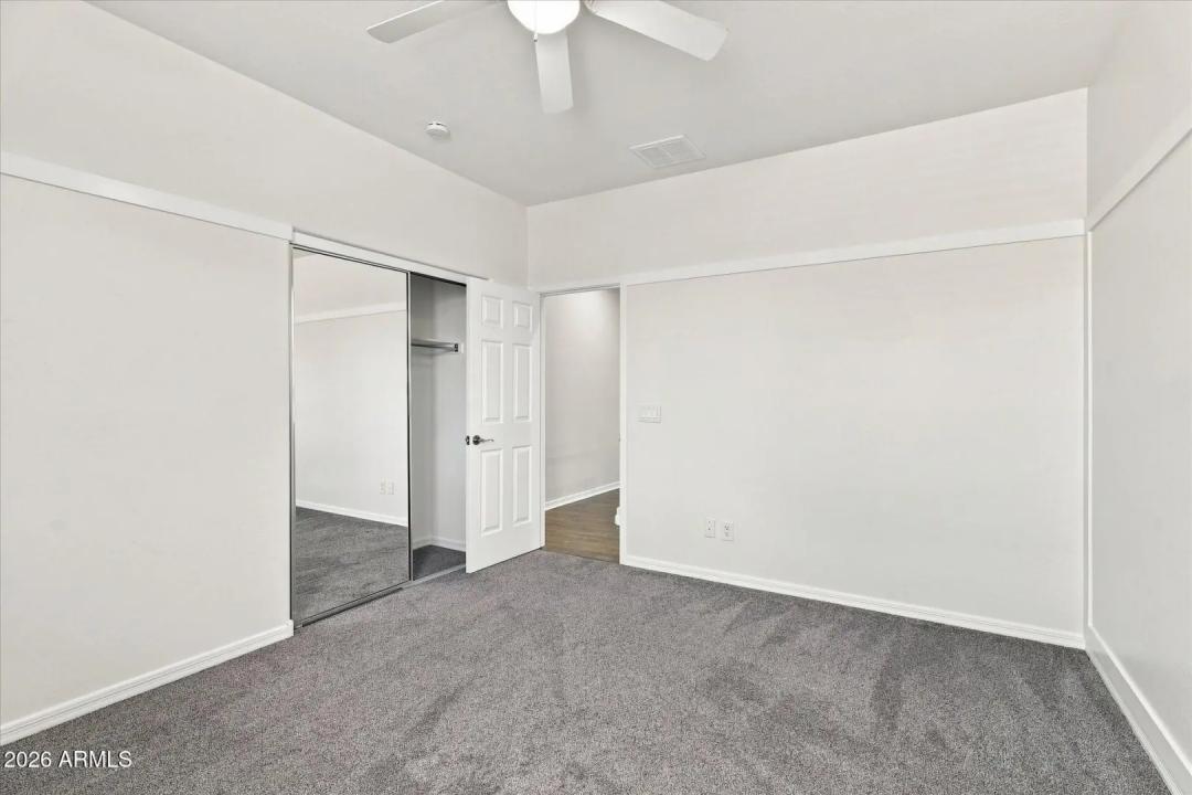 Real Estate Picture 43
