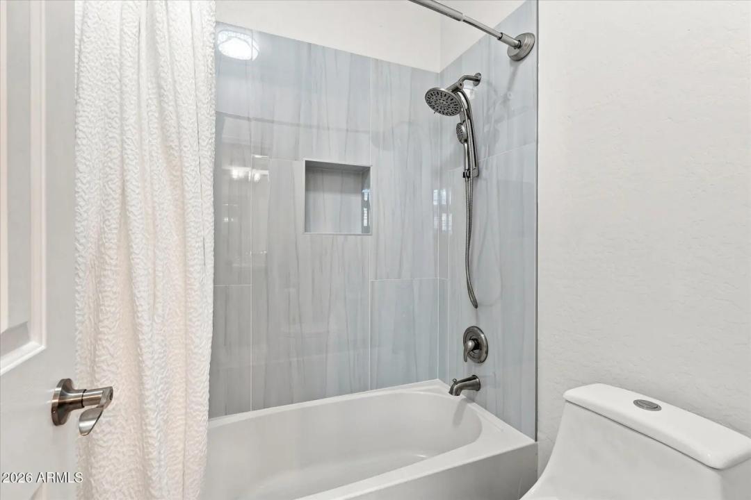 Real Estate Picture 47