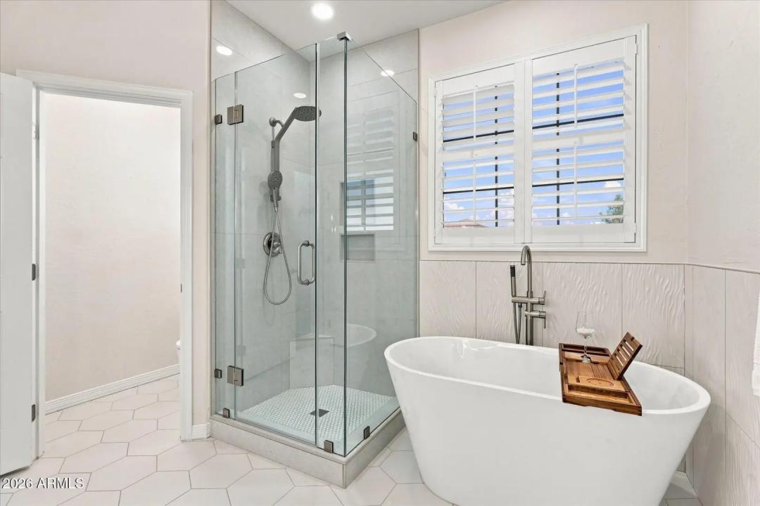 Real Estate Picture 40