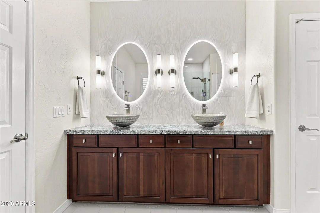 Real Estate Picture 41