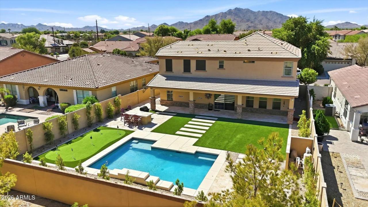 Real Estate Picture 74