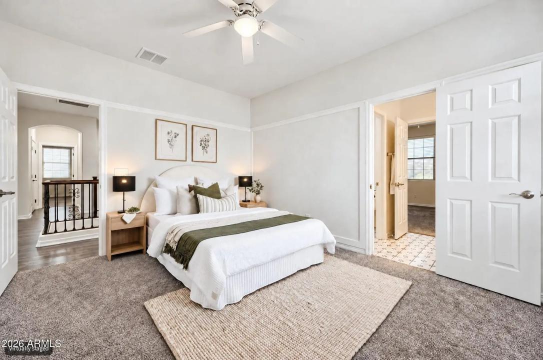 Real Estate Picture 18