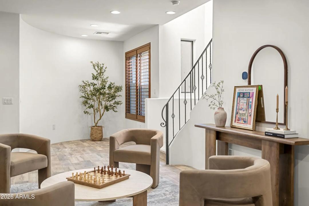 Real Estate Picture 27