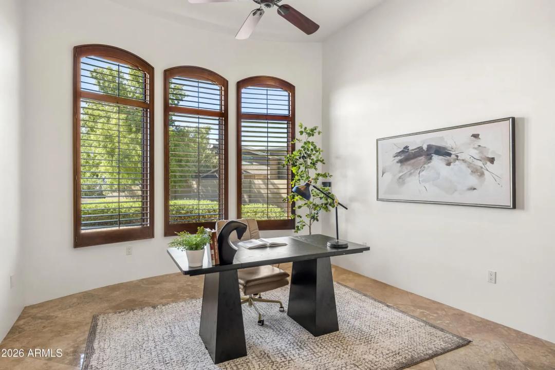 Real Estate Picture 20