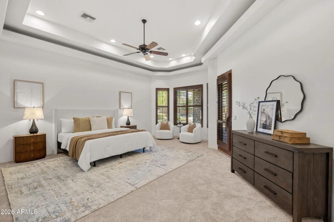 Real Estate Picture 14
