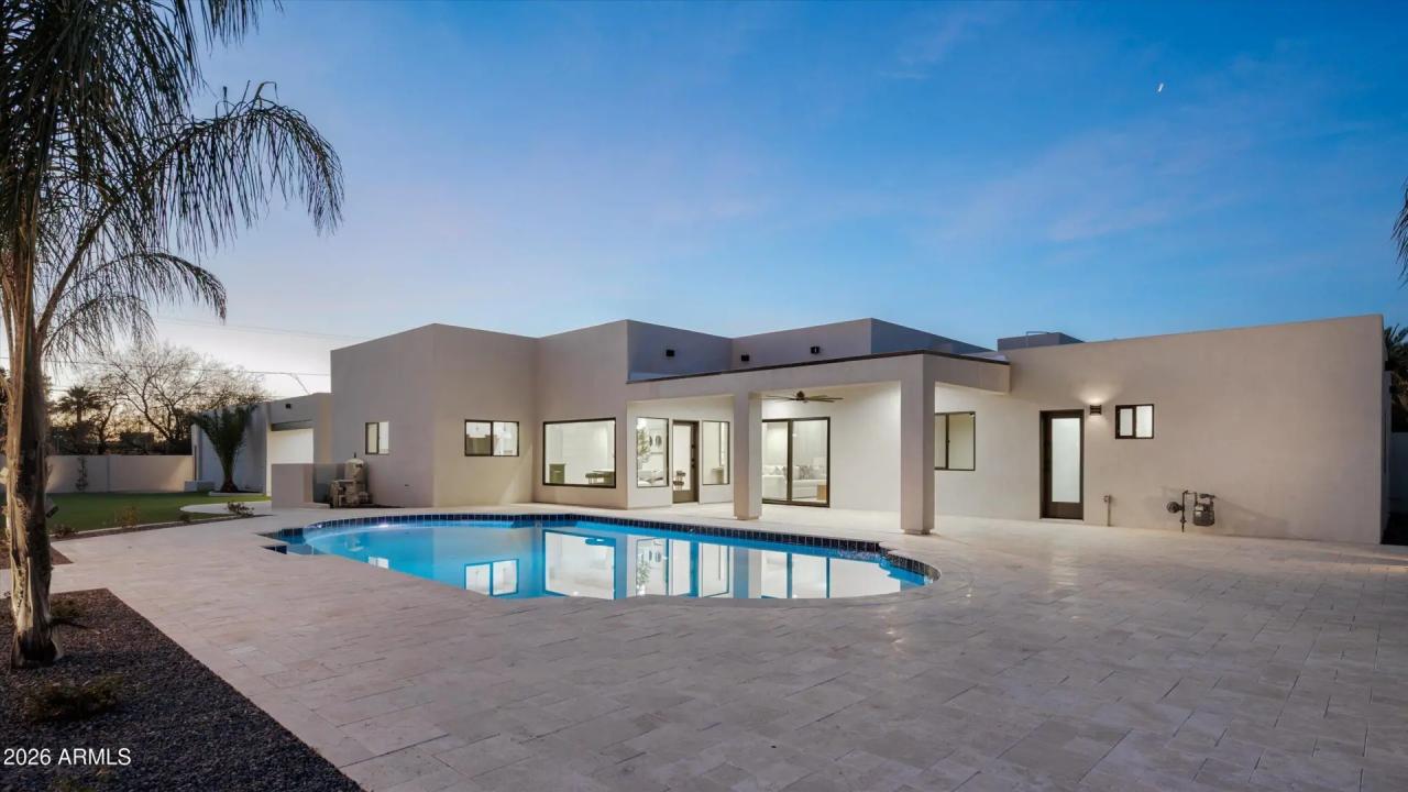 Real Estate Picture 39