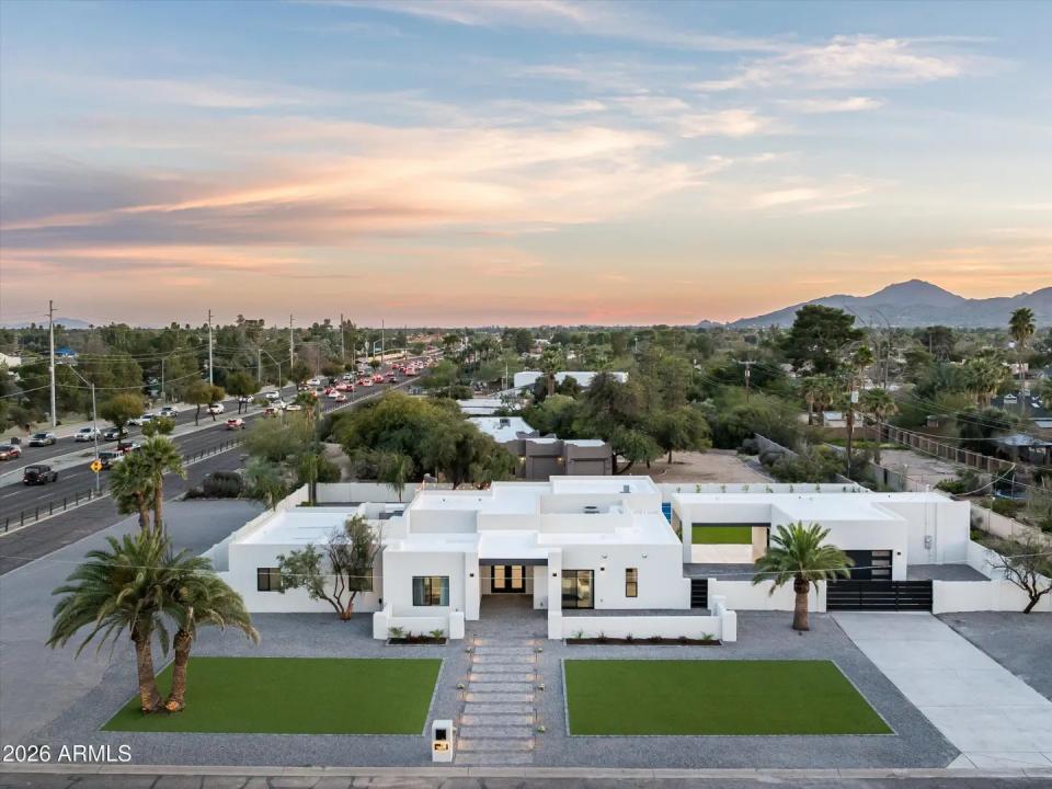 Real Estate Picture 42