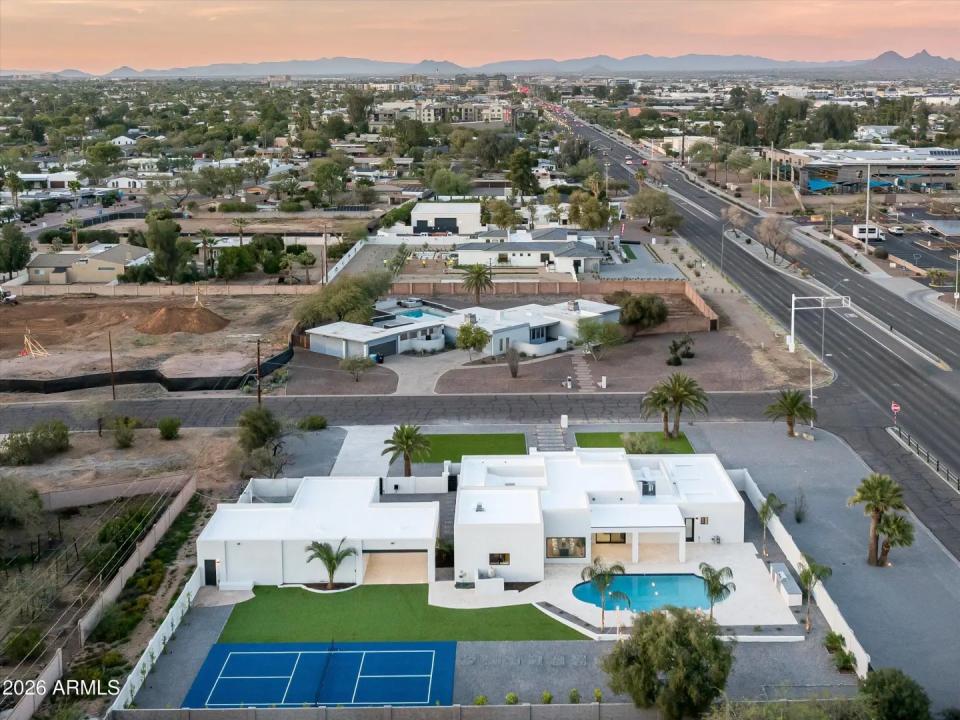 Real Estate Picture 44