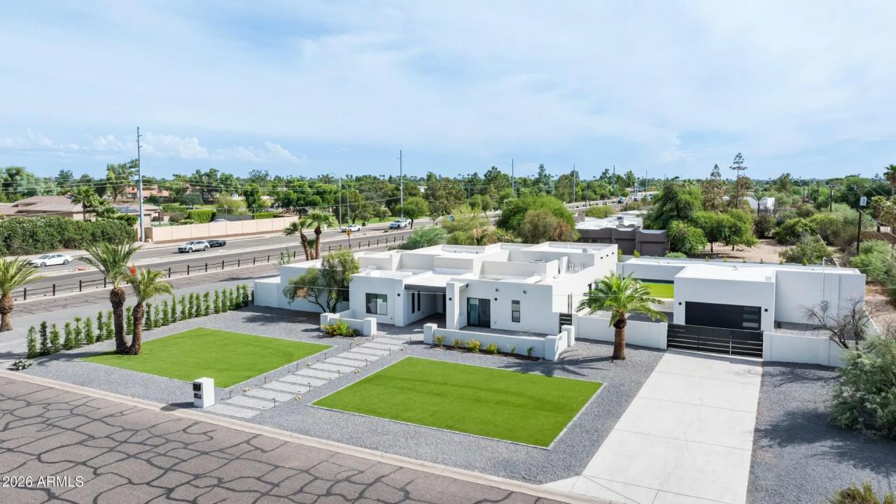 Real Estate Picture 45