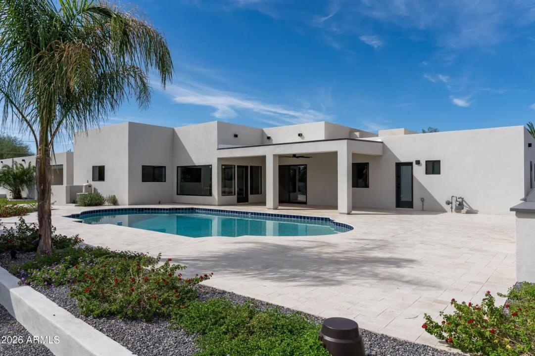 Real Estate Picture 36