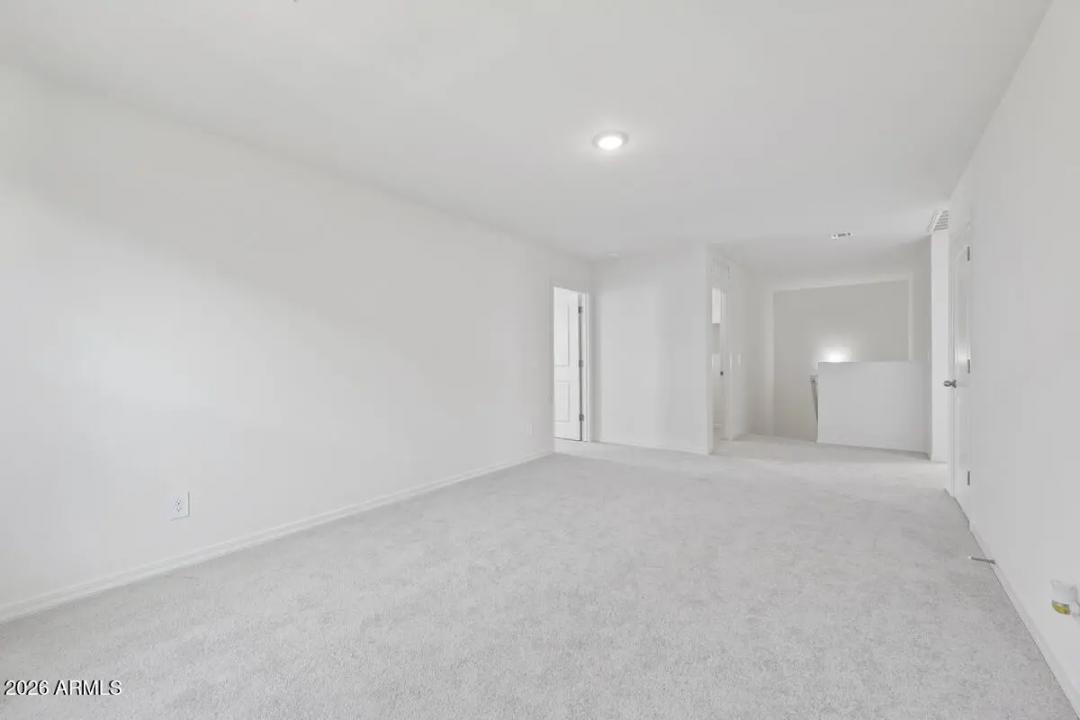 Real Estate Picture 37