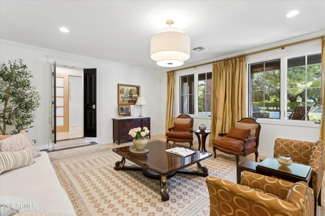 Real Estate Picture 26
