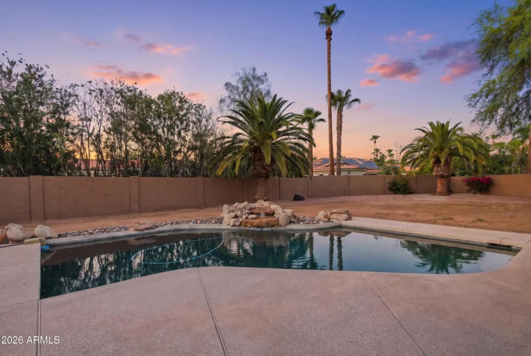Real Estate Picture 38