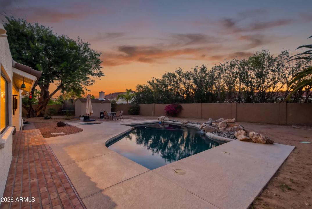 Real Estate Picture 45