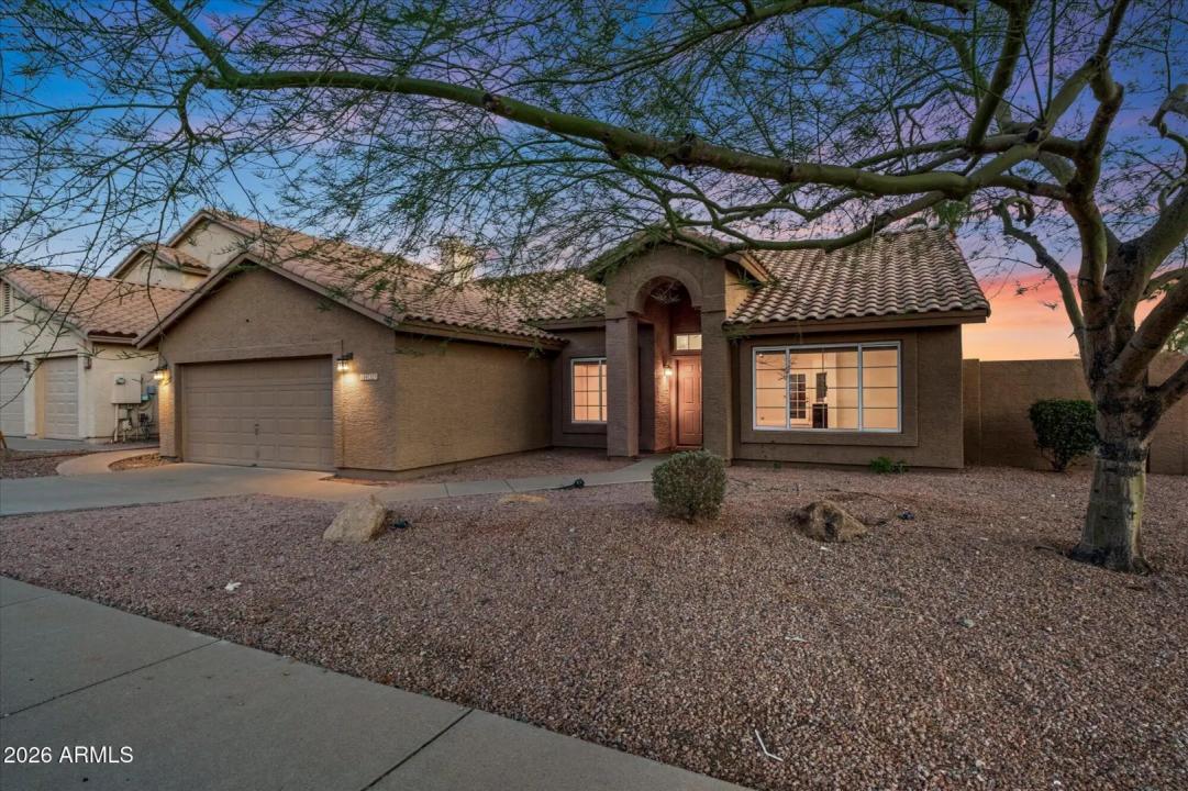 Real Estate Picture 3