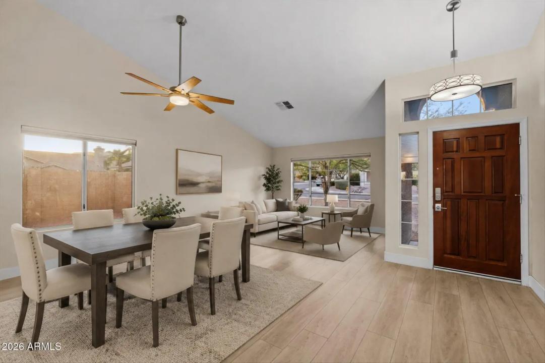 Real Estate Picture 13