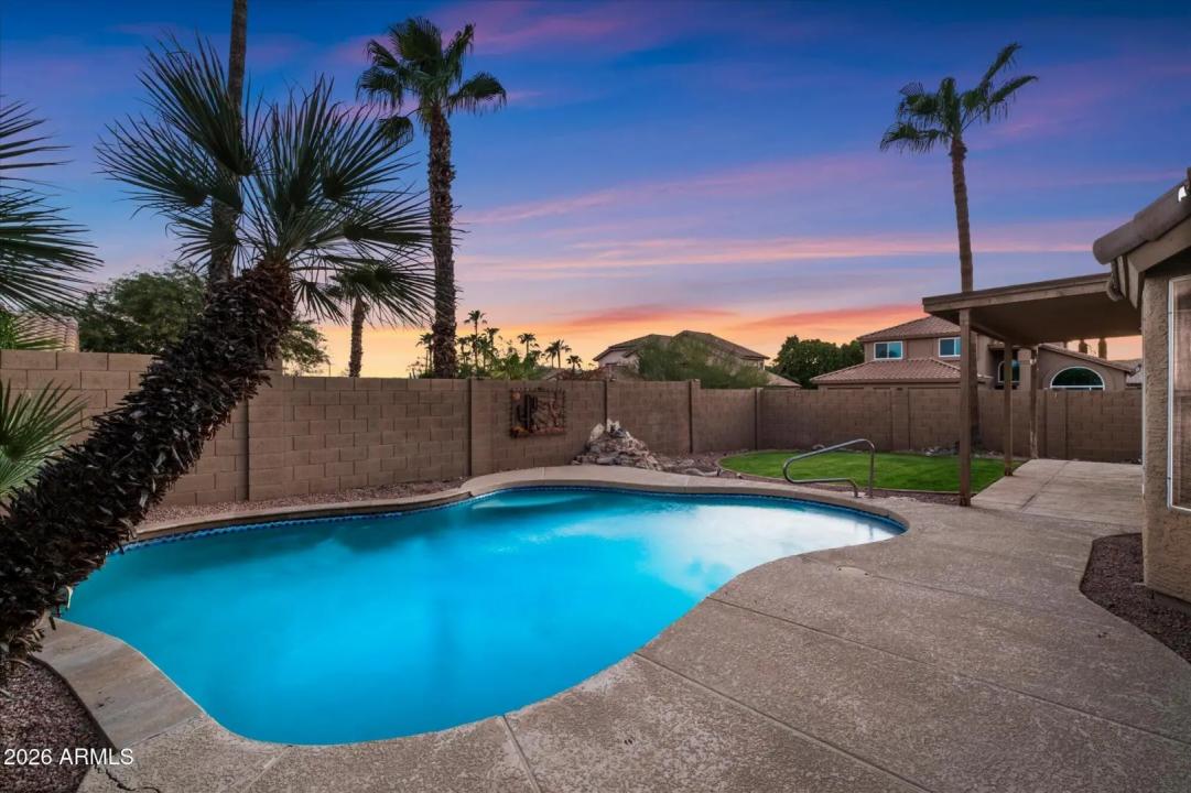 Real Estate Picture 26