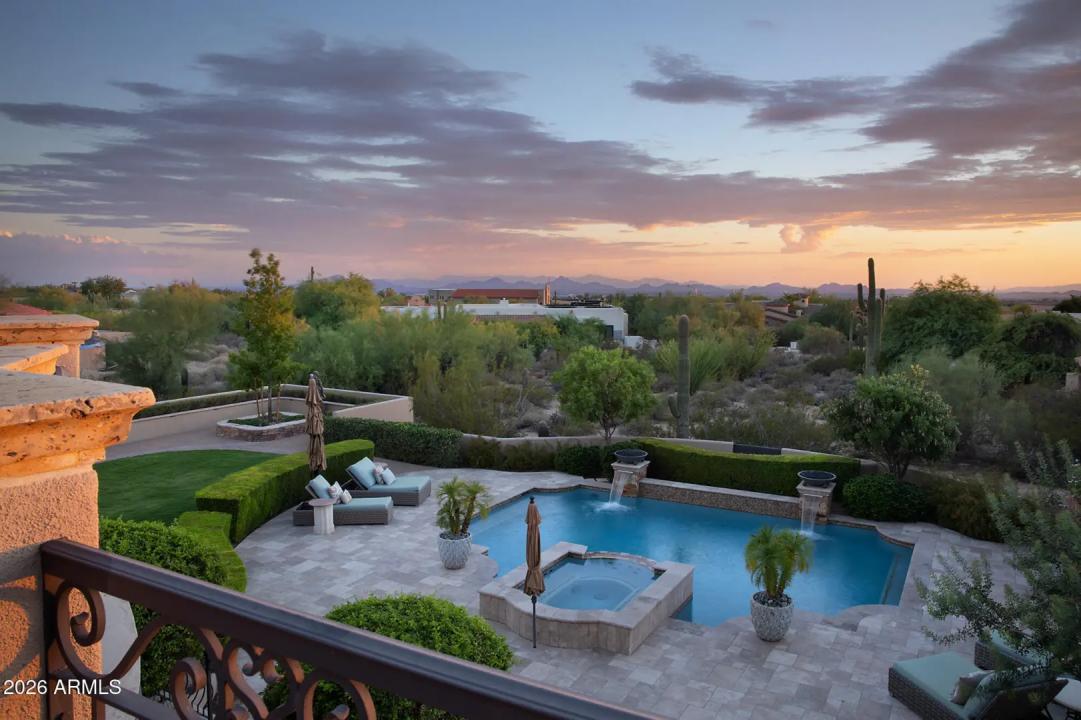Real Estate Picture 30