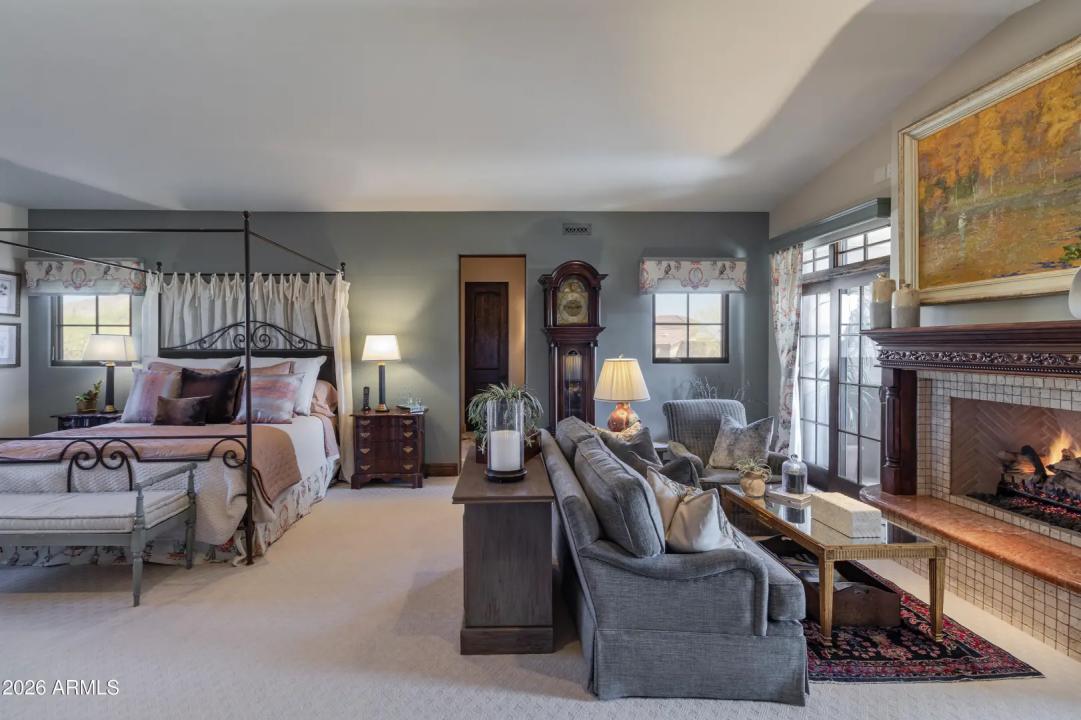 Real Estate Picture 23