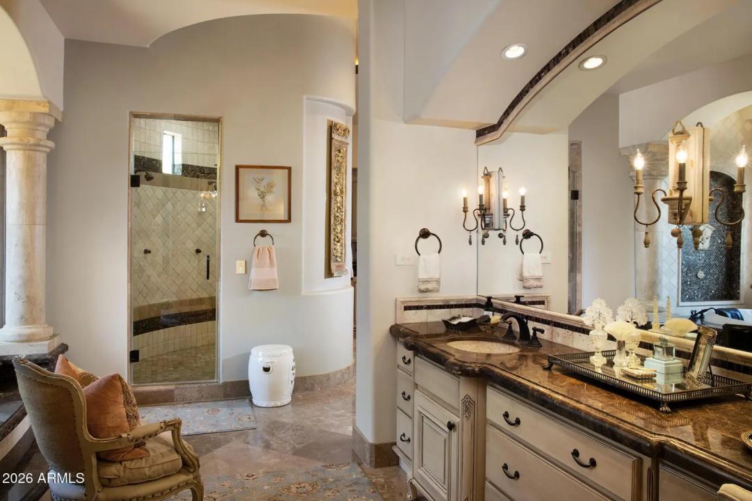 Real Estate Picture 28