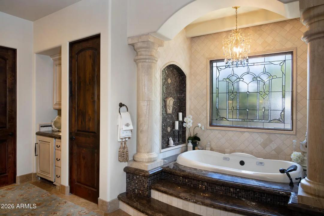 Real Estate Picture 29
